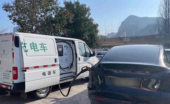 开化汽车搭电