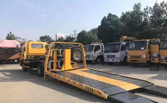 开化汽车中途维修案例